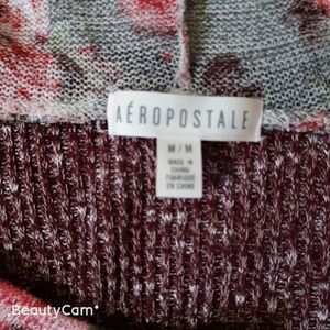 Aeropostale Tops - Aeropostal thin floral top with a hoodie Aeropostale Tops - Aeropostal thin floral top with a hoodie
